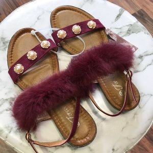 ‼️ Burgundy Fur Pearl Stud Strap Sandals